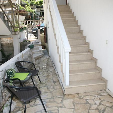 Apartments Oasis Tivat Exterior foto